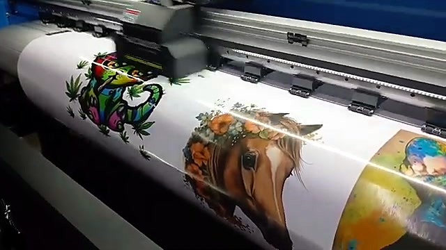 Carriage on rail over white roll (SKU ask)