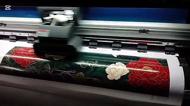 Carriage over Chinese floral (SKU ask)