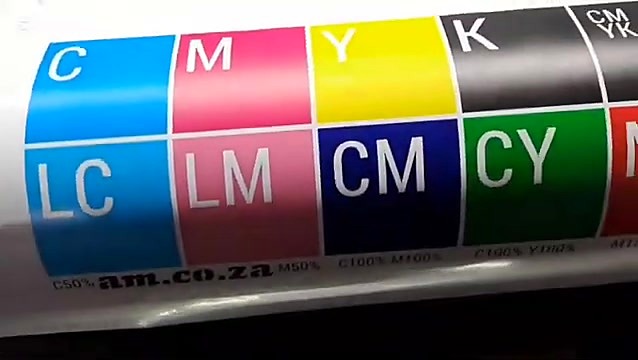 Colour % labels close (M50%/C100%) (SKU ask)