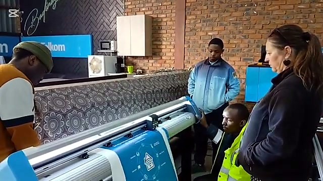 Demo observers + hi-vis beside UV LFP (SKU ask)