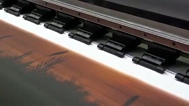 Printhead printing sunset on canvas (SKU ask)