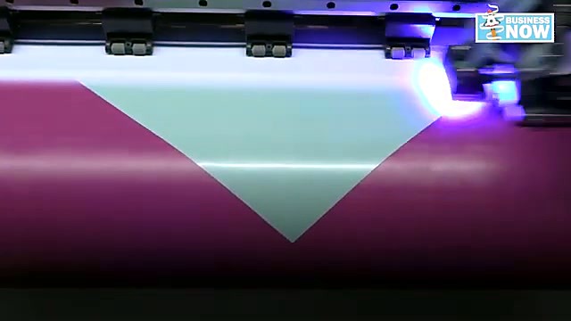 Carriage printing pink/green triangles (SKU ask)
