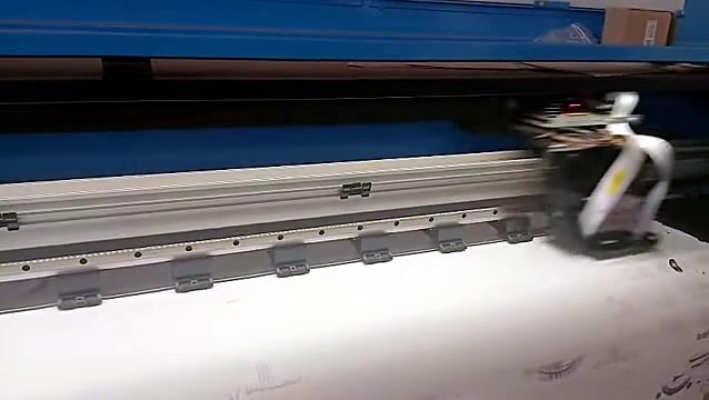 Blue frame + carriage on silver rail over white roll (SKU ask)