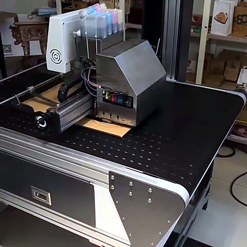 CMYK carriage single-pass over corrugated (SKU ask)