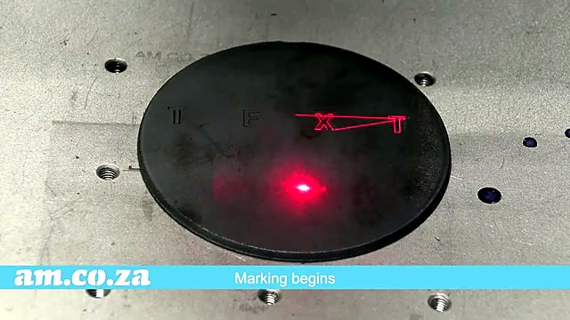LabelMark red beam marking TEXT on black metal disc (SKU ask)