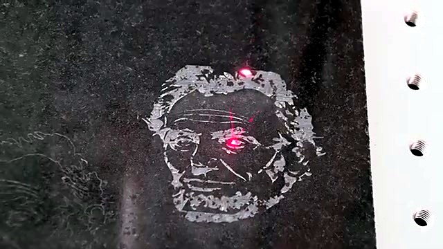 Lincoln portrait fibre engrave pass on stone (SKU ask)