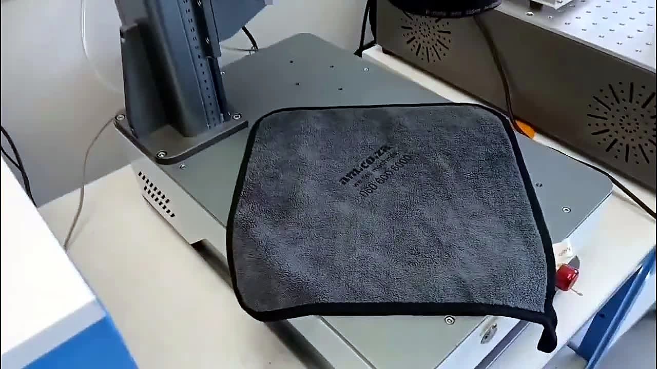 YouTube thumb — LLM-UV/10 cloth branding (SKU ask)