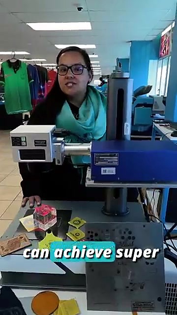 UV LabelMark desktop blue base + Z column hero (SKU ask)