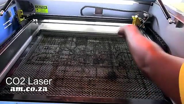 CLEAR am.co.za CO2 honeycomb bed (SKU ask)