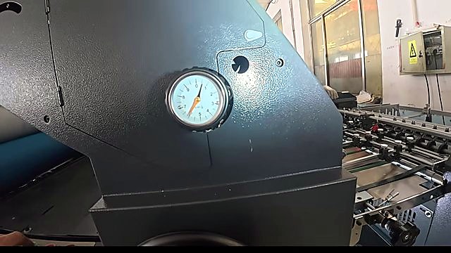 Analog pressure gauge + handwheel close (SKU ask)