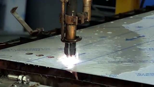 Plasma torch piercing filmed stainless with glow (SKU ask)