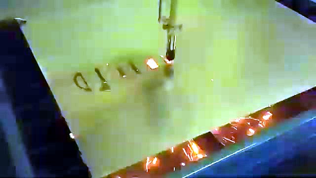 Plasma torch arc start + sparks on steel (SKU ask)