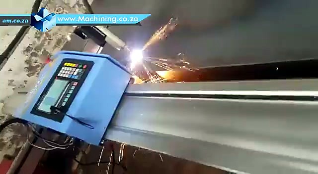 Carriage side control panel close (SKU ask)