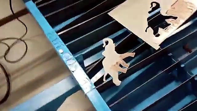 Elephant metal cutout on slats (SKU ask)