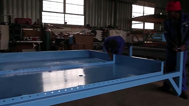 Light-blue sectioned water basin overview during assemble (SKU ask)
