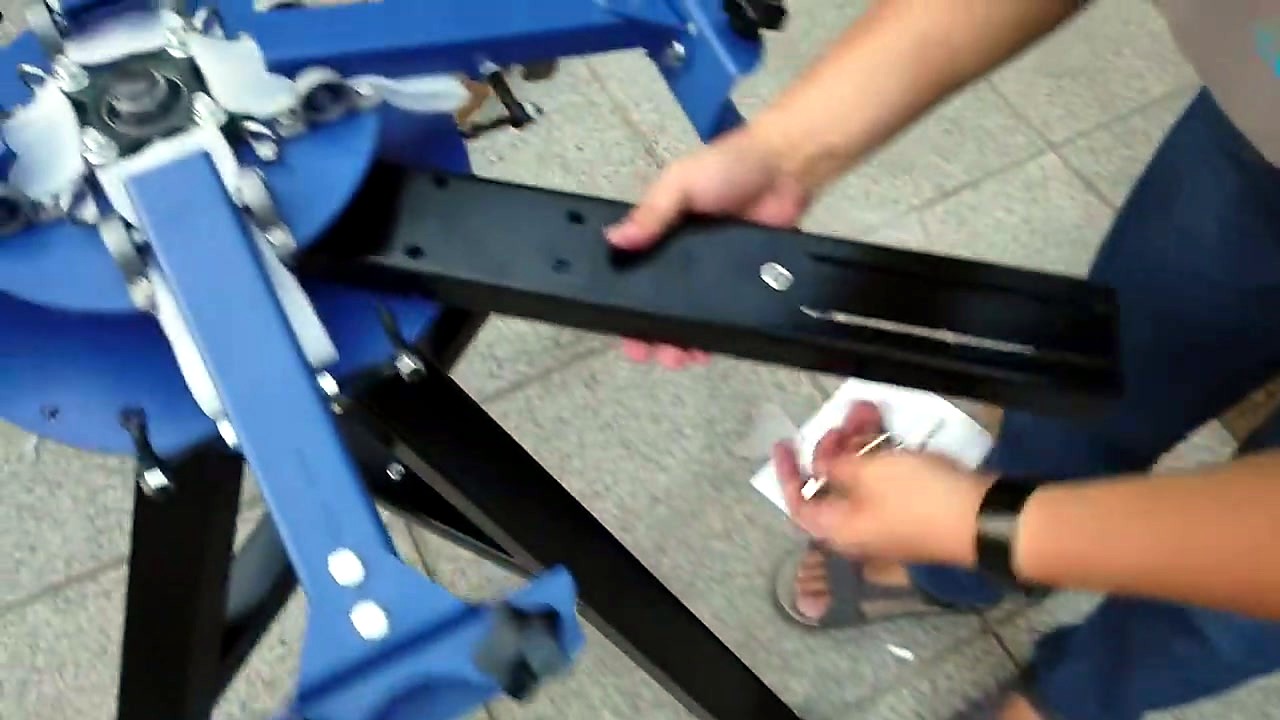 Blue head component mounting onto black arm (SKU ask)
