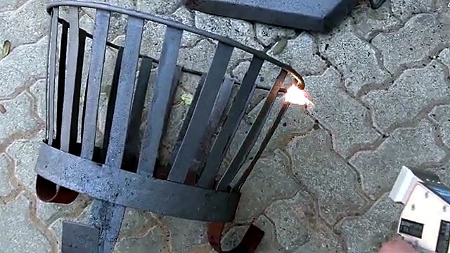 Bright cleaning spark path along rusted slats (SKU ask)