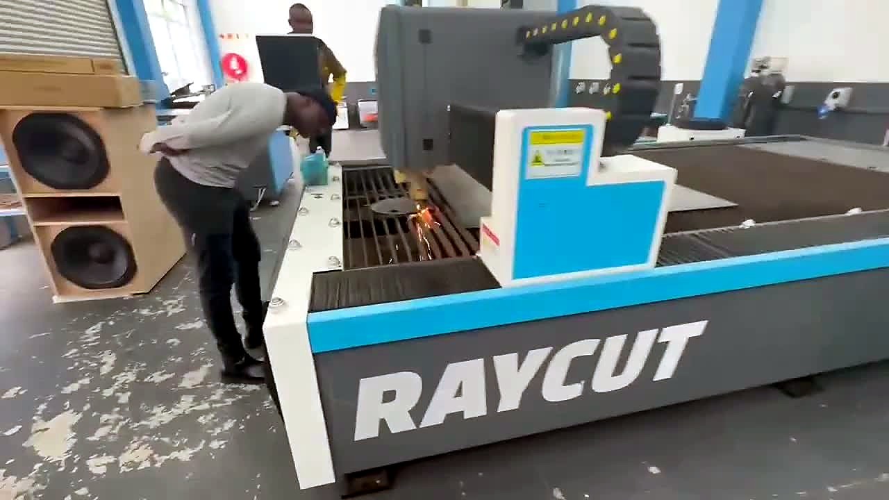 YouTube thumb — Versatile torch on MetalWise plasma (SKU ask)