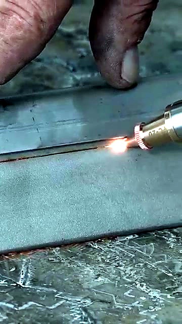 Copper nozzle close on plate cut (SKU ask)