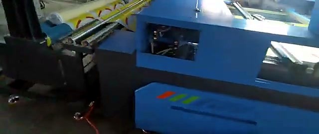 Rear automatic roll material feeding (SKU ask)