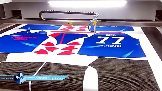 Gantry head over TONSAIL jersey panels (SKU ask)