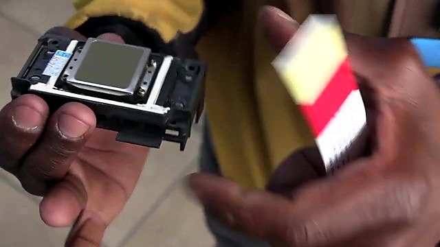 Ribbon cable + black carriage housing in hand (SKU ask)
