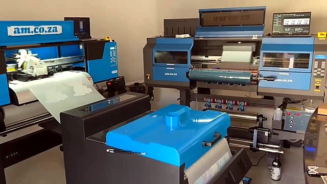 Showroom dual line: DTF+powder + UV DTF (SKU ask)