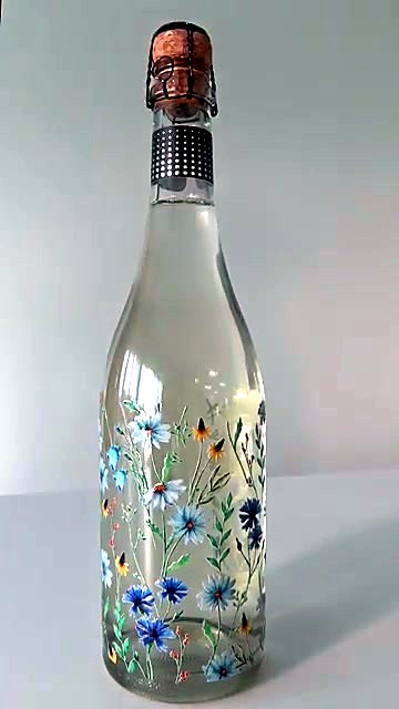 Finished floral customized wine bottle (SKU ask)
