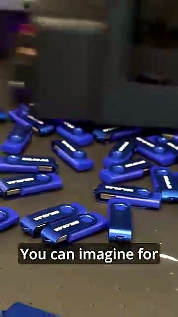 Blue USB sticks with white am.co.za prints (SKU ask)
