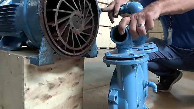 Blue liquid-ring pump housing + pipe flange assembly (SKU ask)