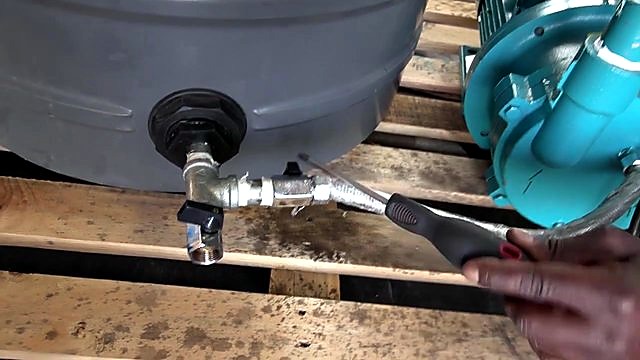Tank base valve / plumbing with wrench (SKU ask)