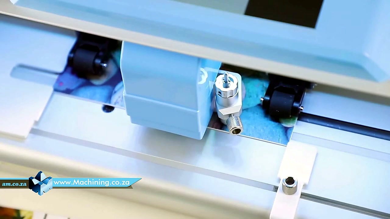 Carriage cutting blue TPU film (SKU ask)