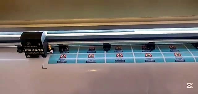Wide L-reg marks + label grid under carriage (SKU ask)
