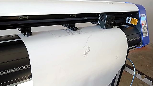 Mid owl body fine-line hatch on white roll (SKU ask)
