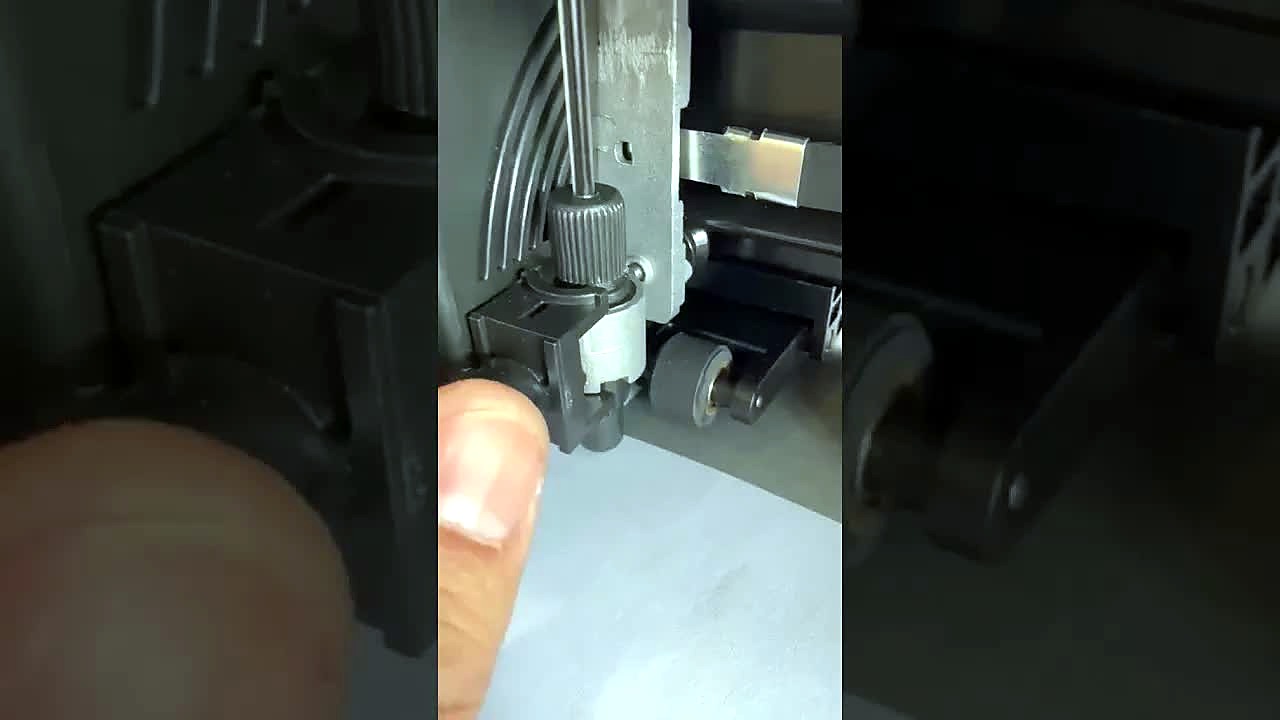 YouTube thumb — Vinyl4 blade/pen holder install (SKU ask)