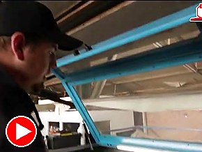 Technician open TruCUT bed
