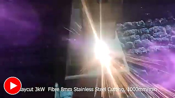 3kW SS8 cutting sparks