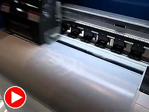 DTF printer in use